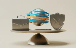 Vignette illustration 3D premium BMPA : balance en métal brossé avec portefeuille d’investissement et bouclier translucide, globe discret en arrière-plan et rubans lumineux bleu/orange symbolisant la volatilité du risque de change et la couverture hedging internationale.